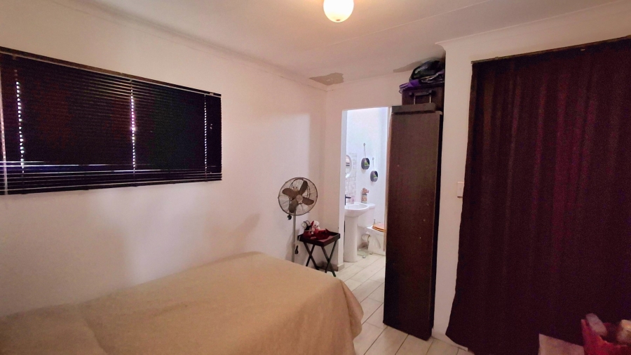 3 Bedroom Property for Sale in Roodia Free State